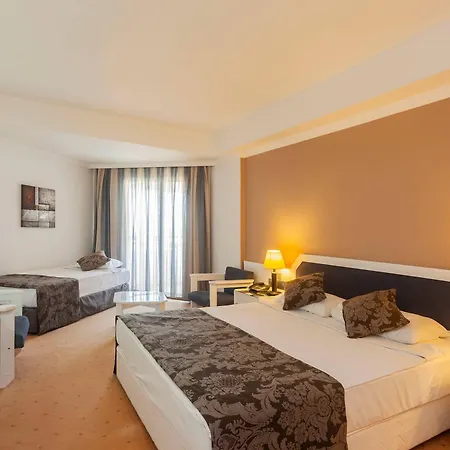 Hotel Ladonia Kesre